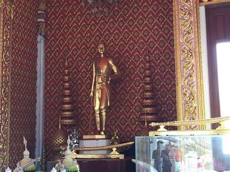 The King Taksin Shrine Rayong Aktuelle 2019 Lohnt Es Sich Mit