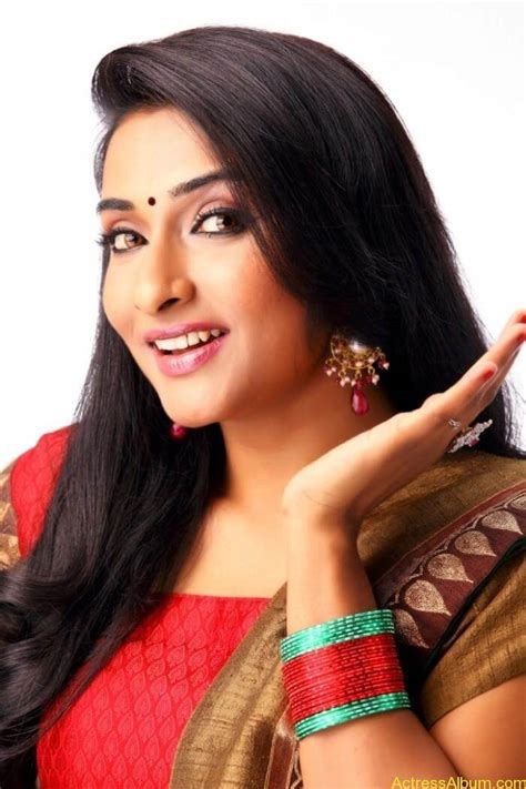 Vijay Tv Saravanan Meenakshi Serial Actress Photos Actress Album