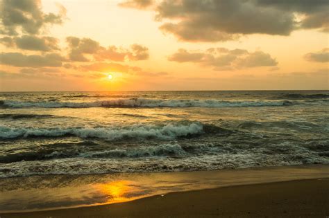 Sunrise Seen Marina Beach Chennai Thangaraj Kumaravel Flickr