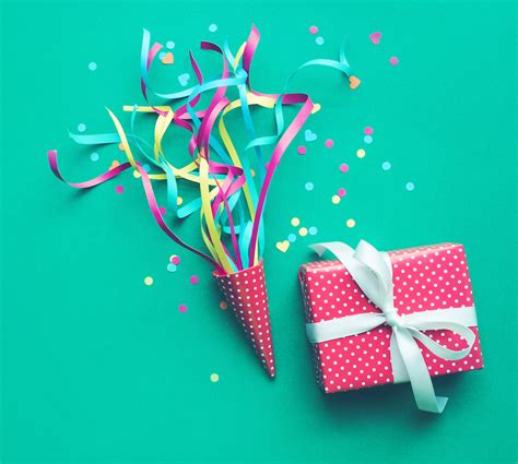 Need some birthday gift ideas for the woman in your life? Unique Birthday Present Ideas | Shutterfly