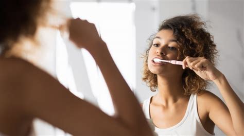 Replacing Your Toothbrush Windermere Dentist Dr Brian Lee
