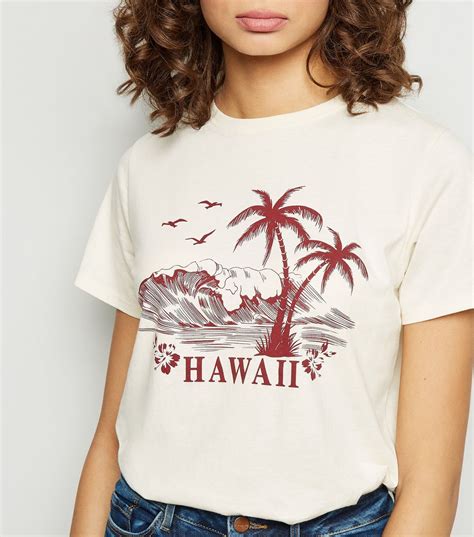 Check out our hawaii t shirt selection for the very best in unique or custom, handmade pieces from our clothing shops. Cream Hawaii Print T-Shirt | T shirts for women, Clothes ...