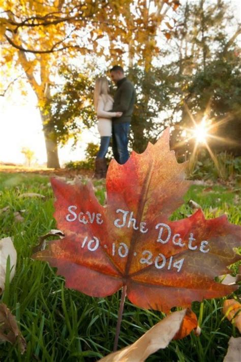 10 Fun Fall Engagement Photo Ideas Youll Love
