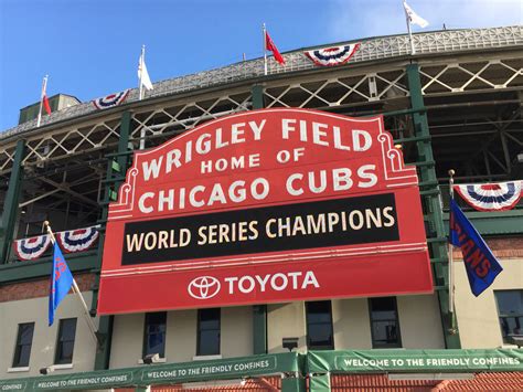 The parade starts at 11 a.m. Cubs World Series Parade and Rally Set for Friday ...