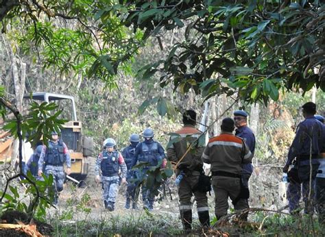 Polícia Faz Reintegração De Posse Em Terreno Invadido Na Zona Leste De Manaus Amazonas G1