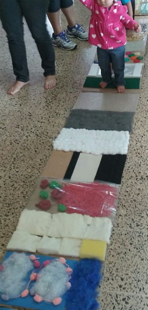 Decoración para piezas de niños. Camino sensorial. (con imágenes) | Tareas para niños ...