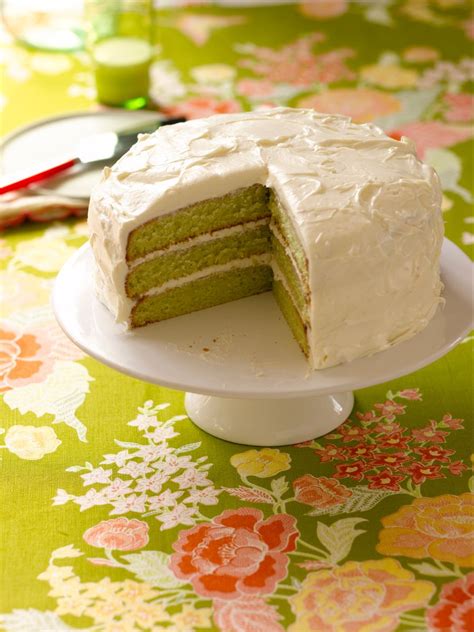 Preheat the oven to 450 f. Trisha Yearwood's Key Lime Cake - Cowboys and Indians ...