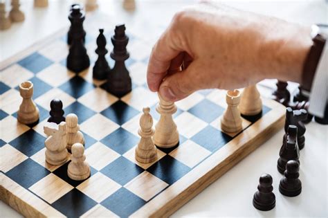 Regularly playing chess, whether it's a solid staunton chess set or your favorite travel chess set has been shown to reduce the level of stress hormones in one of the most noted benefits of chess is increased mental awareness in both children and adults. 7 Benefits of Playing Chess for Seniors - Why the Game Is ...