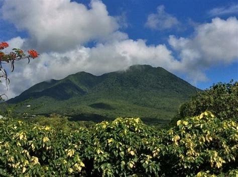 Nevis Peak Hike 2021 Lo Que Se Debe Saber Antes De Viajar Tripadvisor
