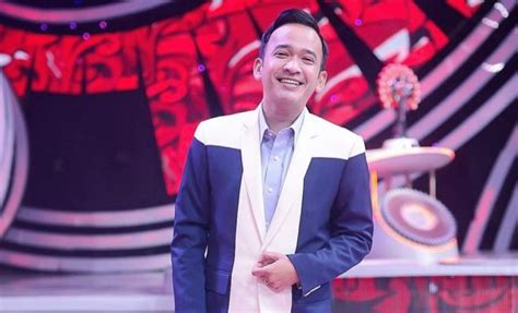 Ruben sudah menganggap betrand sebagai anak pertamanya. profil