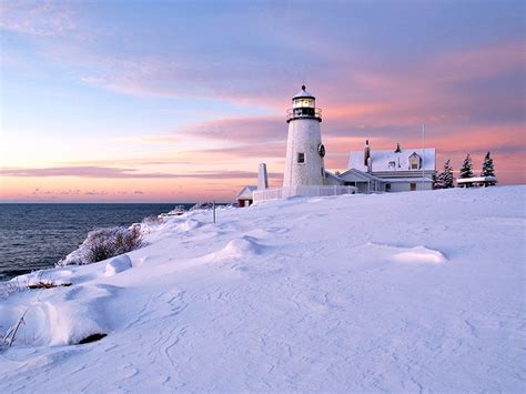Love This Lighthouse In The Snow Wintersnowbeauty Pinterest