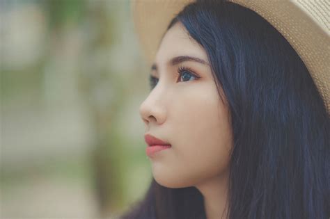 Free Photo Woman Wearing Brown Fedora Hat Asian Lips Woman Free