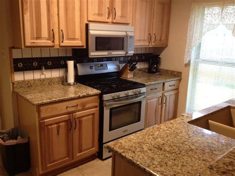 Honey Oak Cabinets With Granite Countertops Cardinals