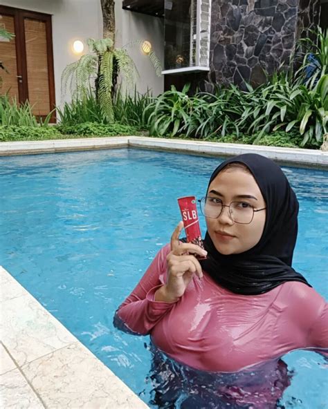 Bunda Keisha Selebgram Hijab Yang Senang Pamer Kegiatan Olahraga Dzargon