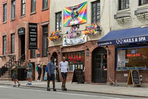 The Best Gay Bars In New York City