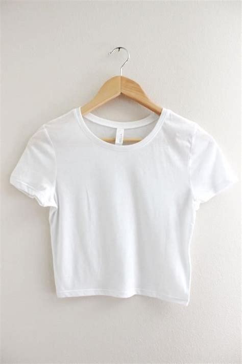 Basic White Crop Top White Crop Top Outfit Crop Top Outfits White
