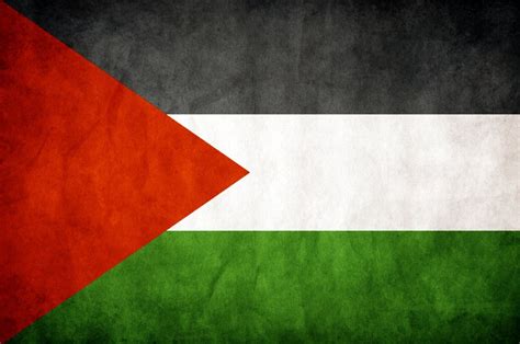 قصة علم فلسطين من الثورة العربية إلى الثورة الفلسطينية الميادين