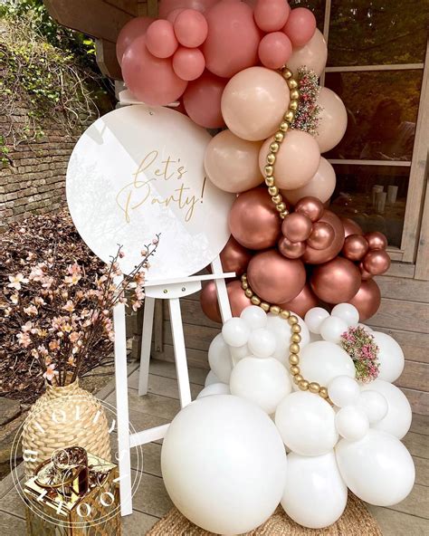 Lolly Balloons On Instagram “ Balloon Easel Just A Few More From The