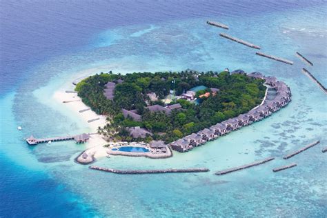 Luxury Resort In Maldives Taj Coral Reef Resort And Spa
