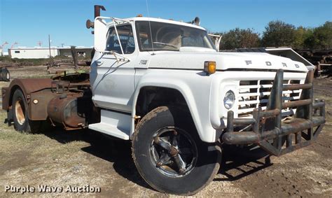 1976 Ford F700 Winch Truck In San Antonio Tx Item Da5149 Sold