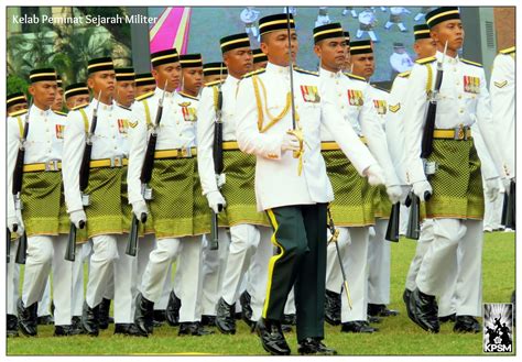 Kuala kangsar shares its borders with larut, matang and selama at the west, hulu perak at the north, gua musang of kelantan at the east, kinta at the south, perak tengah and manjung at the southwest. Sejarah Konflik & Militer: Serangan ke atas Balai Polis ...