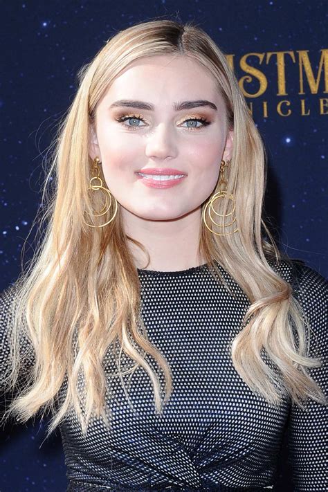 Meg Donnelly Attends Netflixs The Christmas Chronicles Premiere At