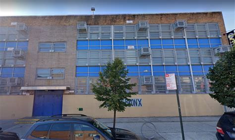 Two Schools In The Bronx Shut Down After Student Contracts Covid 19