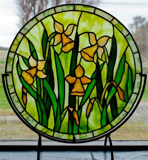 Round Daffodils Stained Glass Pattern© David Kennedy Designs Etsy