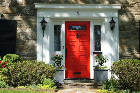 Creating A Charming Entryway With Red Front Doors