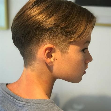 They can also help men express their unique taste and sense. Pin on Center Part Curtains Hairstyle