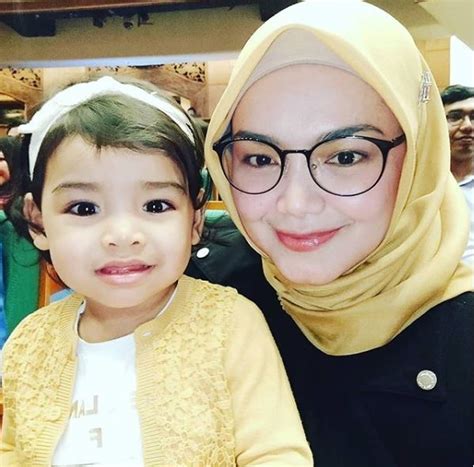 Majlis sambutan hari lahir aafiyah & pelancaran beaukids. "Saya Bersedia Bagi Aafiyah Adik. Datuk Siti Harap Ada ...