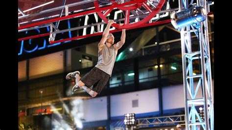 The ninth season of the reality competition series american ninja warrior premiered on june 12, 2017 on nbc. Brett Sms - American Ninja Warrior (2017 - season 9 ...
