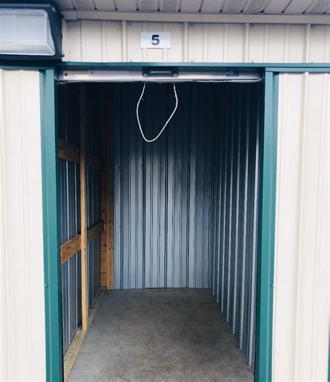 Complete list of places with category self storage in the city of chico, california. Belleville self storage options - U-Lock-It Self Storage ...