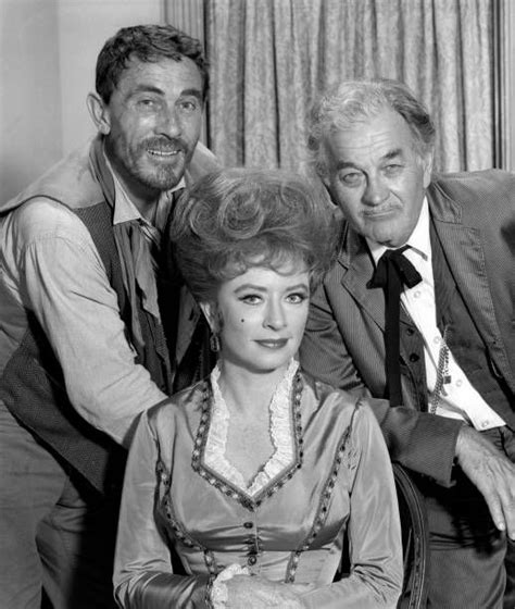 Tv Show Gunsmoke Stock Pictures Royalty Free Photos And Images Movie