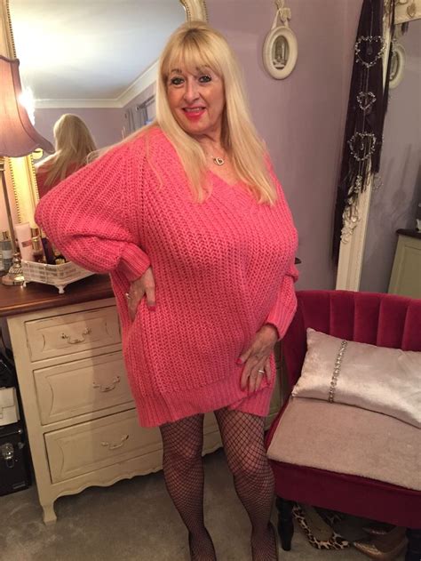 Pin By Fluffyfuzzy Tnecks On Cr Mohair Sweater Pink Hot Beautiful Women Over 50 Beautiful