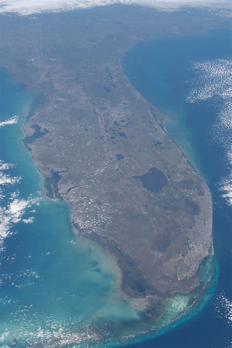 File:ISS062-E-69460 - View of Florida.jpg - Wikimedia Commons