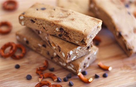 I like to give them about an hour so they. 5 Healthy Homemade Protein Bar Recipes | Trainer