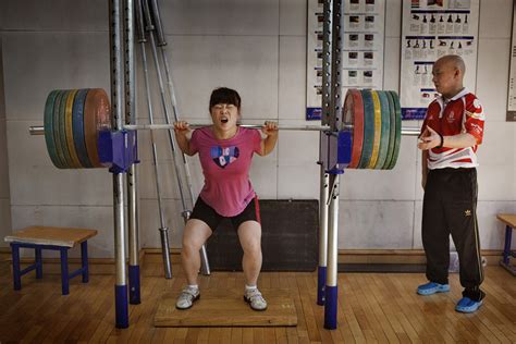 James Nachtweys Photos Of Chinas Female Weight Lifters Time