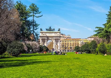 Arco Della Pace And Gardens Of Parco Sempione Milan Italy Stock Photo Pierdea