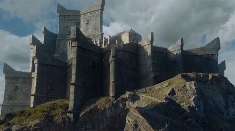 Best Castles On Game Of Thrones Game Of Thrones Castle Locations