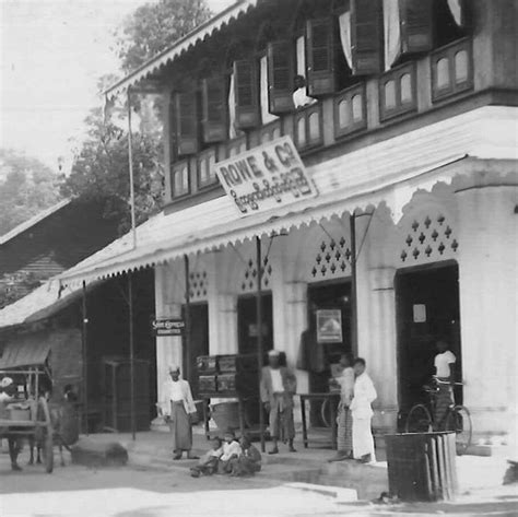 ရိုး ကုမၸဏီတိုက္ဆိုင္ၾကီး။ ။၁၉၂၀ Street Scene Burma1920