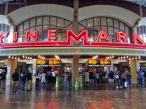 Gov. DeSantis okays the opening of bars, movie theaters, and more, but