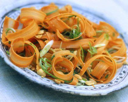 Tagliatelles de carottes en salade | Pasta alternative, Vegetable ...