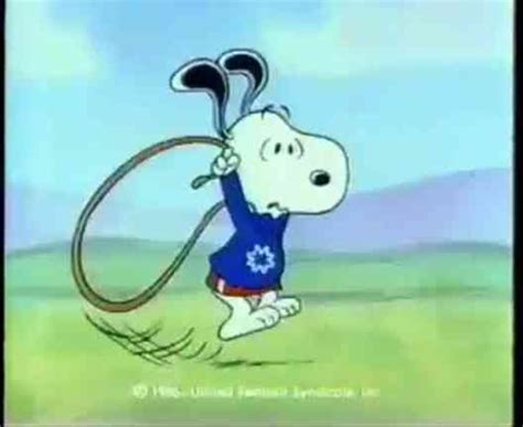 Snoopy Jumping Rope Snoopy Pictures Peanut Pictures Snoopy