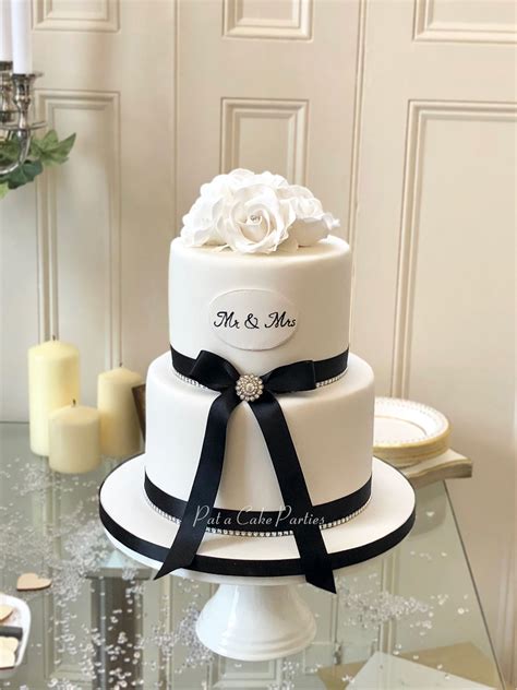 2 tier elegant simple wedding cake designs