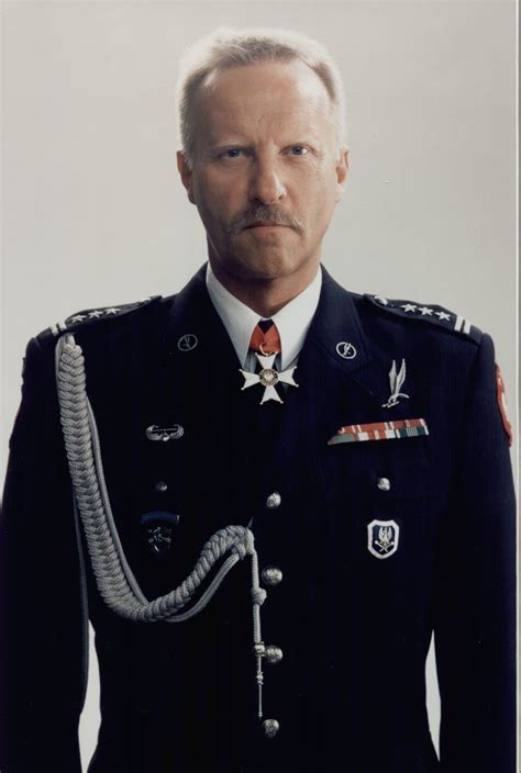 Dezember 1997 1 oberstleutnant sławomir petelicki 13. Sławomir Petelicki - Alchetron, The Free Social Encyclopedia