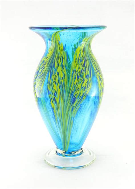 Hand Blown Art Glass Vase Lime Green And By Paradiseartglass 45 00 Art Of Glass Blown Glass
