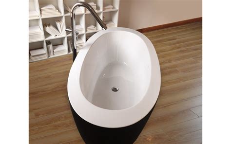 aquatica purescape™ 174b blck wht freestanding acrylic bathtub