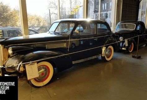 7 Car Museums in Virginia (Antique Cars, History & More)