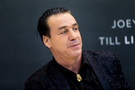 Till Lindemann Líder Del Grupo Rammstein Ha Sido Acusado Por Varias Mujeres De Agredirlas